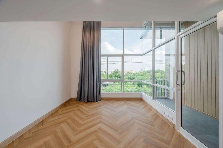 รูป 🏠 ทาวน์โฮม 3 ชั้น รีโนเวทใหม่ ใกล้ MRT โชคชัย 4 🌟 ลาดพร้าว–นาคนิวาส (Ladprao–Nakniwas) - รูปที่ 3/5