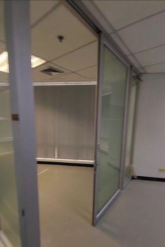 picture Office space for rent on Ratchadaphisek Road, Huai Khwang. - 8/8