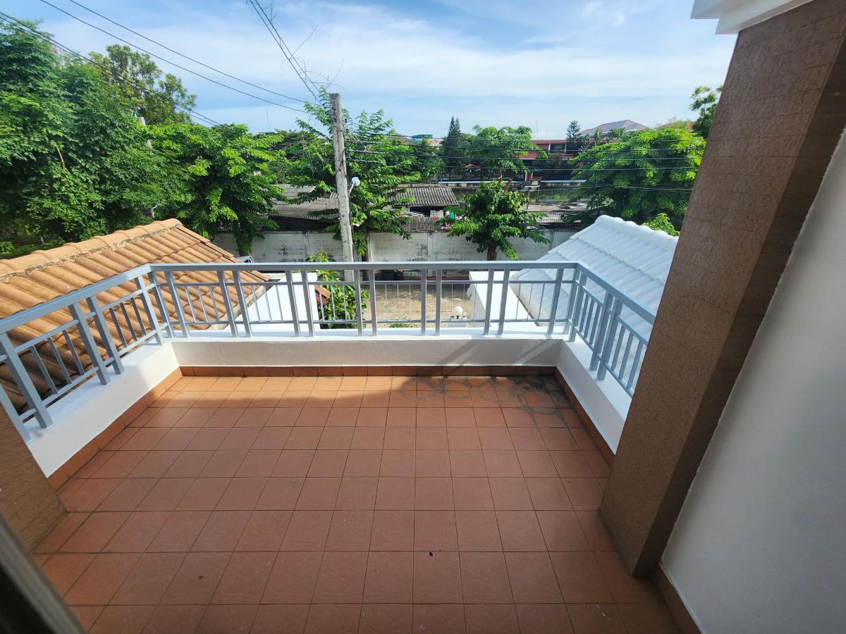รูป 🔥ขายด่วน ทาวน์โฮมขนาดใหญ่พิเศษ ดรีมวิลเลจ สวนผัก 32 Dream Village Suan Phak ใกล้ Central Westville / ทางด่วนจตุจักร-ราชพฤกษ์ - รูปที่ 8/9