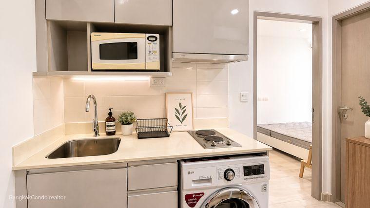 picture 💝🚆 Fully Furnished Unit For Rent 📌 Ideo Mobi Sukhumvit 81 (Line: @rent2022) | Near BTS On Nut  ✨ Ready to move in! ✨ 📌 Ref Code: A00725 - 9/13