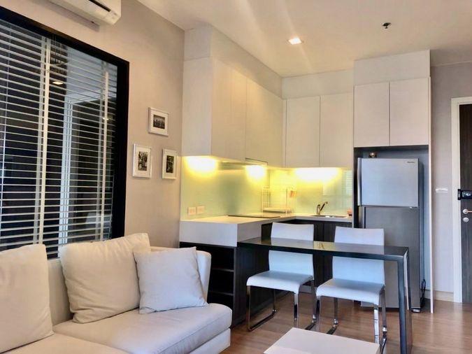 รูป ให้เช่า 📍 Urbano Absolute Sathon - Taksin 📍 เฟอร์นิเจอร์ และ เครื่องใช้ไฟฟ้าครบ ใกล้ BTS กรุงธนบุรี - รูปที่ 5/9