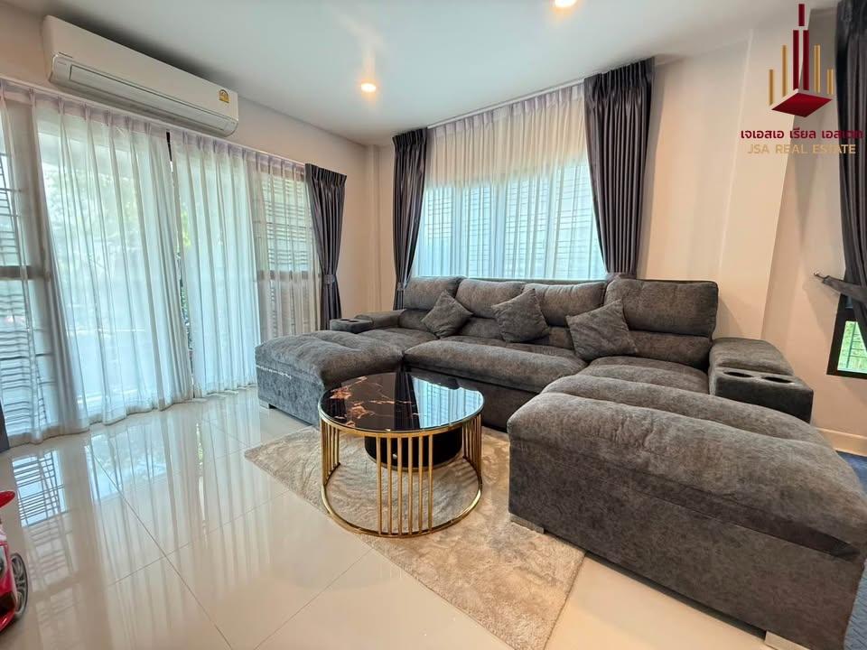 picture ✨ For Rent: CENTRO Vibhavadi ✨   💰 Only 75,000 THB/month - 2/9