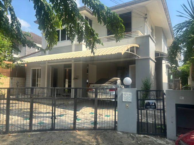 รูป 🔥 ขายบ้านเดี่ยว Homeplace Rattanathibet โฮมเพลส รัตนาธิเบศร์   ทำเลดี ปลอดภัย สภาพแวดล้อมเยี่ยม 🌳 ใกล้  MRT บางพลู เดินทางสะดวก  - รูปที่ 1/10
