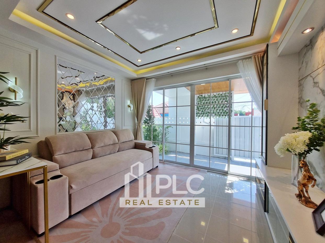 รูป 3 Bedrooms House in East Pattaya for Rent - รูปที่ 3/18