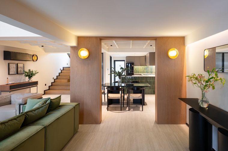 รูป ขาย -เช่าระยะยาว - ระยะสั้น ! ทาวน์เฮ้าส์ ! Code C20250600019..Townhouse in Phromphong, 3 ห้องนอน, 4 ห้องน้ำ, 4 ชั้น, แต่งครบ,  ราคาพิเศษ!!📣 - รูปที่ 35/57