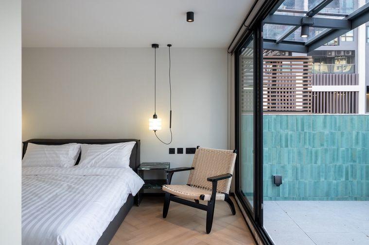 รูป ขาย -เช่าระยะยาว - ระยะสั้น ! ทาวน์เฮ้าส์ ! Code C20250600019..Townhouse in Phromphong, 3 ห้องนอน, 4 ห้องน้ำ, 4 ชั้น, แต่งครบ,  ราคาพิเศษ!!📣 - รูปที่ 55/57