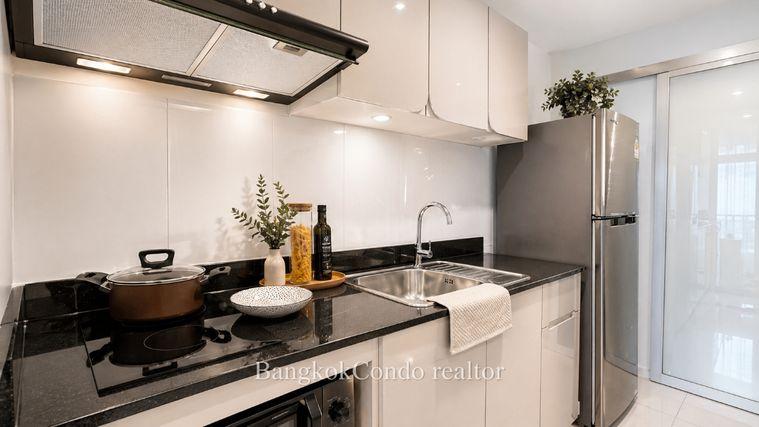 picture 🚆✨ Prime Condo Location For Rent 📍 Aspire Sukhumvit 48  (Line: @rent2022) | Near BTS Phra Khanong  ✨ Ready to move in! ✨ 📌 Ref Code: A11220 - 9/14
