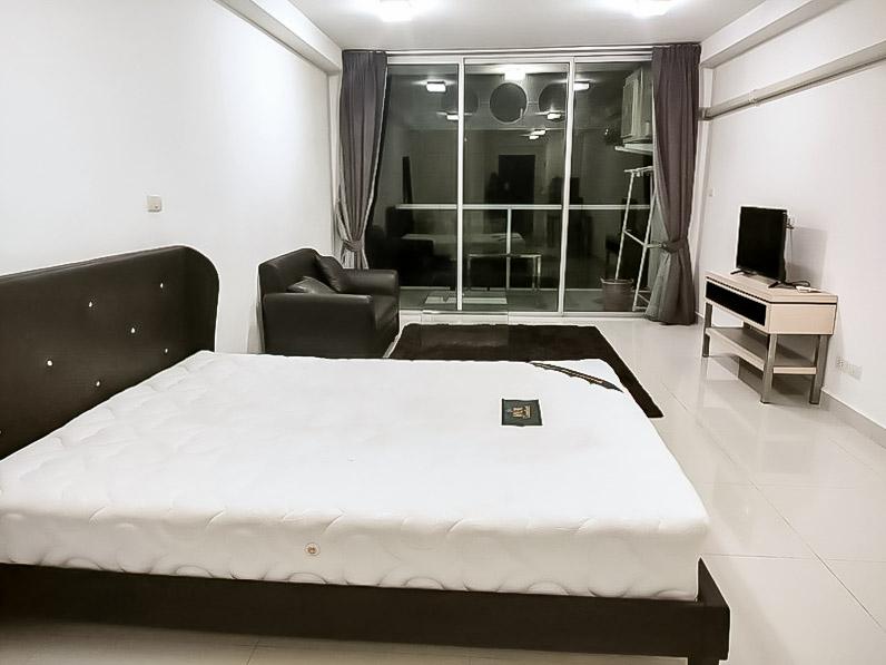 picture Park Royal 2 Pratumnak Condo for Sale with Tenant Studio Unit - 4/4