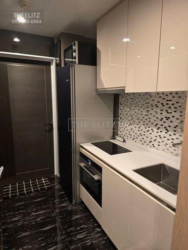 รูป ✨ สัมผัสประสบการณ์พักผ่อนระดับ 5 ดาวได้ทุกวัน 💎 The Bangkok Sathorn ห้องทิศดี บิ้วอินครบทุกฟังก์ชัน พร้อม Private Jacuzzi ส่วนตัว 🎉 - รูปที่ 4/19