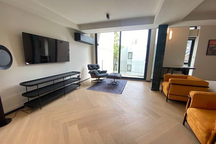 รูป ขาย -เช่าระยะยาว - ระยะสั้น ! ทาวน์เฮ้าส์ ! Code C20250600019..Townhouse in Phromphong, 3 ห้องนอน, 4 ห้องน้ำ, 4 ชั้น, แต่งครบ,  ราคาพิเศษ!!📣 - รูปที่ 8/57
