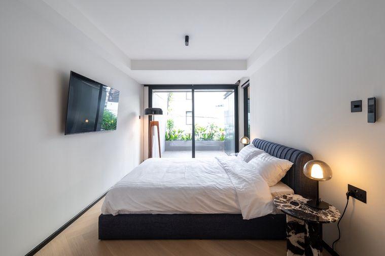 รูป ขาย -เช่าระยะยาว - ระยะสั้น ! ทาวน์เฮ้าส์ ! Code C20250600019..Townhouse in Phromphong, 3 ห้องนอน, 4 ห้องน้ำ, 4 ชั้น, แต่งครบ,  ราคาพิเศษ!!📣 - รูปที่ 49/57