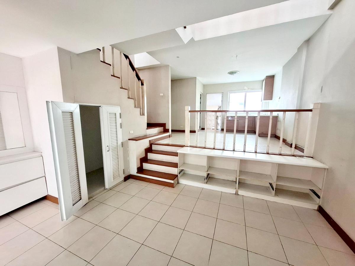 picture H0803, Townhome for sale 3 Br, Prasertmanukit. - 5/10