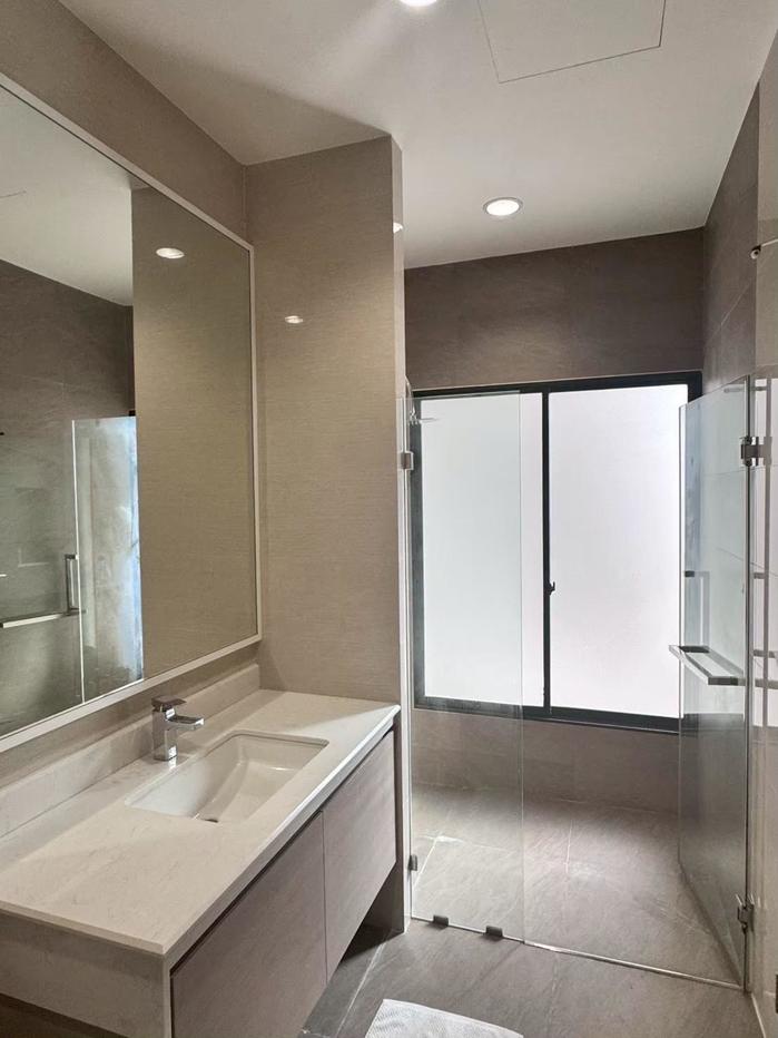 รูป 🏙️ ขายบ้านเดี่ยวหรู - ตกแต่งสไตล์ Modern Luxury Tropical ดีไซน์ทันสมัย  ผสานความหรูหรา บรรยากาศโปร่ง โล่ง สบาย REF. 014HSK - รูปที่ 28/28