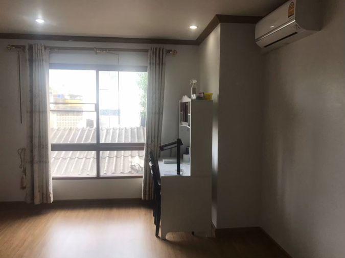 รูป ขาย  คอนโดห้องใหญ่  Renovate ใหม่  พร้อมเข้าอยู่ 🔥 Klangkrung Resort Ratchada 7 กลางกรุง รีสอร์ท รัชดาภิเษก ซอย 7 📍ใกล้ MRT ห้วยขวาง  - รูปที่ 3/11