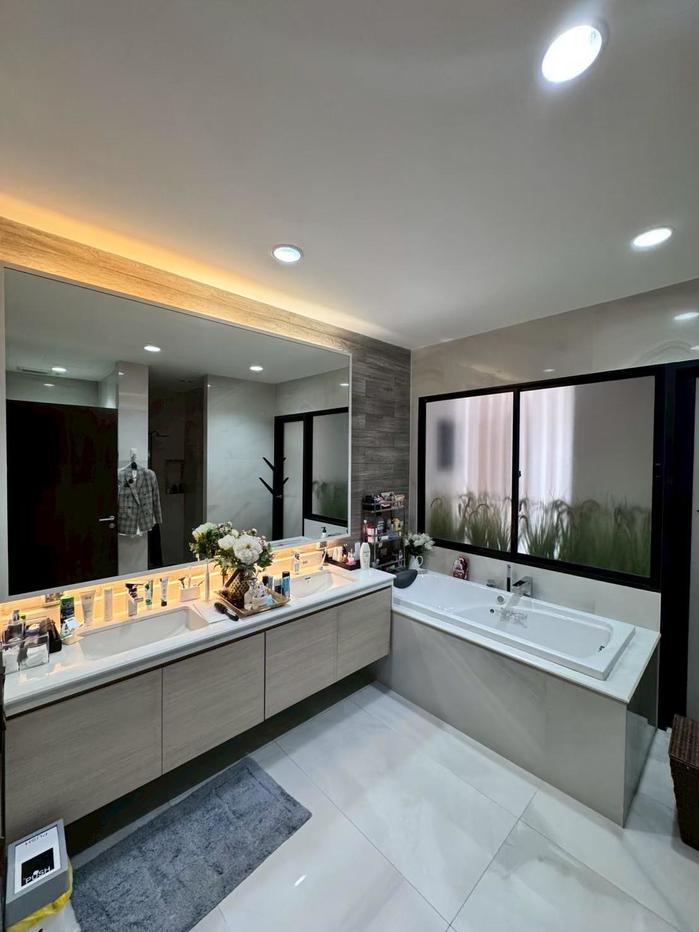 รูป 🏙️ ขายบ้านเดี่ยวหรู - ตกแต่งสไตล์ Modern Luxury Tropical ดีไซน์ทันสมัย  ผสานความหรูหรา บรรยากาศโปร่ง โล่ง สบาย REF. 014HSK - รูปที่ 16/28