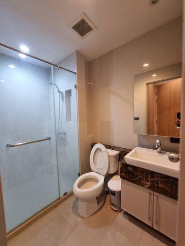 picture For Sell Flexi Sathorn Charoennakhon Great price Nice room readyb to move in DS2868 | Line @Dstay  - 8/10