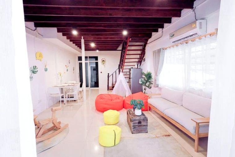 รูป HK0644♛ทาวน์เฮ้าส์ 3 ห้องนอน ให้เช่า⚝รัชดา-ห้วยขวาง♜MRTศูนย์วัฒนธรรม(950ม.)∞099-5919653,065-9423251▚Line@sureresidence - รูปที่ 2/15