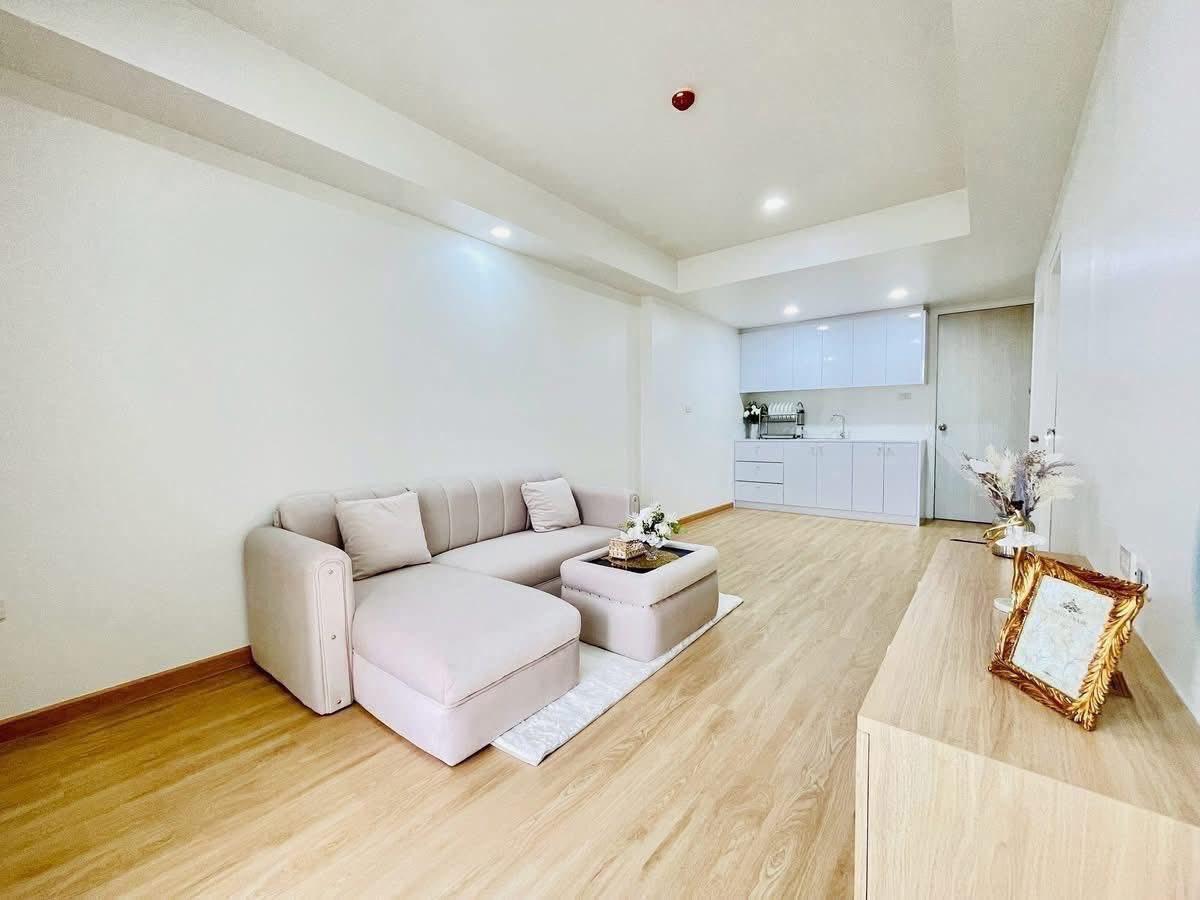 รูป The Mountain Condo for Sale Khao Talo Pattaya with Tenant - รูปที่ 3/12
