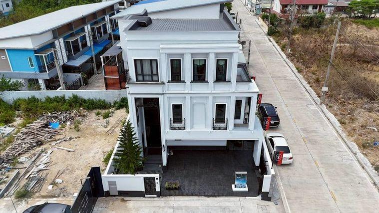 รูป ขายบ้านเดี่ยว โครงการคุณภาพ ทำเลเมืองใหม่ พระยาสัจจา ใกล้ตัวเมืองชลบุรี - รูปที่ 2/18