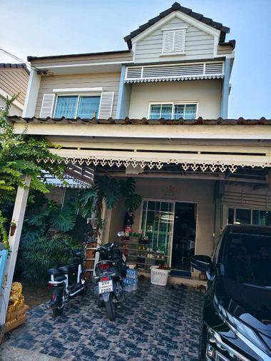 รูป 🔥ขาย ทาวน์เฮาส์สไตล์บ้านแฝด 2 ชั้น (หลังมุม) หมู่บ้านเดอะวิลเลจ บางนา-วงแหวน The Village Bangna-Wongwaen 🌳พื้นที่ใช้สอยเยอะ ทำเลดีใกล้เมกาบางนา - รูปที่ 2/16
