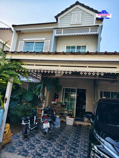 รูป 🔥ขาย ทาวน์เฮาส์สไตล์บ้านแฝด 2 ชั้น (หลังมุม) หมู่บ้านเดอะวิลเลจ บางนา-วงแหวน The Village Bangna-Wongwaen 🌳พื้นที่ใช้สอยเยอะ ทำเลดีใกล้เมกาบางนา - รูปที่ 2/16