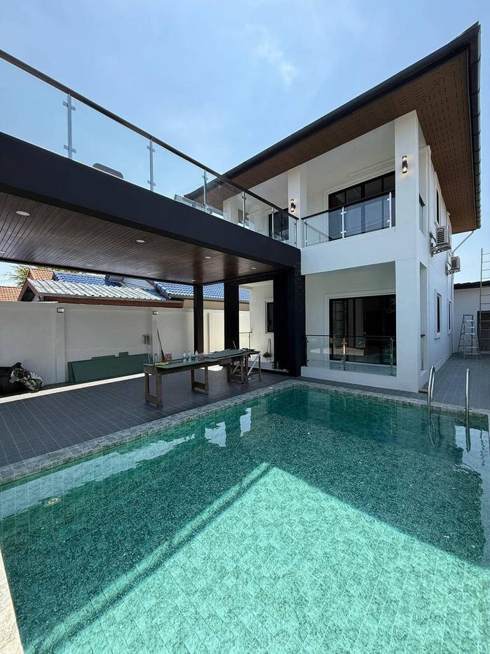 รูป Pool Villa 3 Bedrooms for Sale in East Pattaya - รูปที่ 3/12
