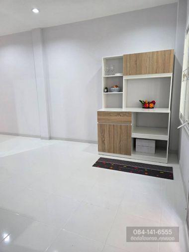 picture Nantawan Sakuldee Nong Chok Nong Chok - 12/17