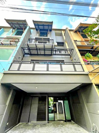 รูป HK0021♛♚โฮมออฟฟิศ ให้เช่า𝓼ขาย 3 ห้องนอน⚝รัชดา-สุทธิสาร♜MRTสุทธิสาร∞099-5919653,065-9423251▚Line@sureresidence - รูปที่ 1/10