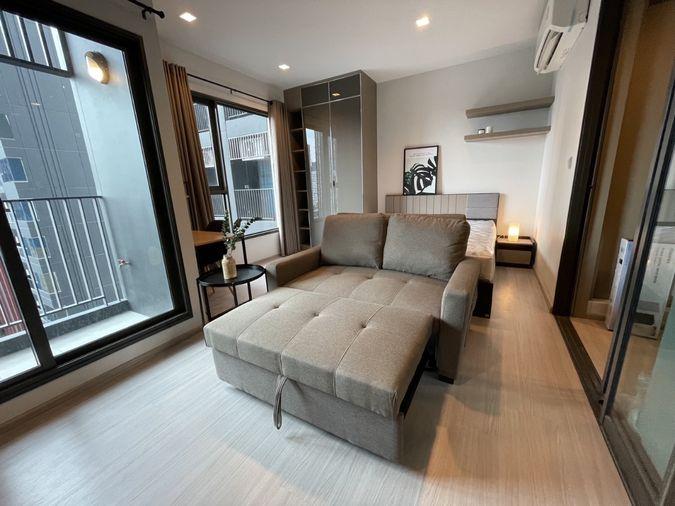 รูป P-49723 วิวสระว่ายน้ำ! Life Asoke-Rama 9 ใกล้ MRT พระราม 9 เพียง 3 นาที! 19,000 บาท | Line Id: @easythaihome | 085-592-2897 - รูปที่ 1/18