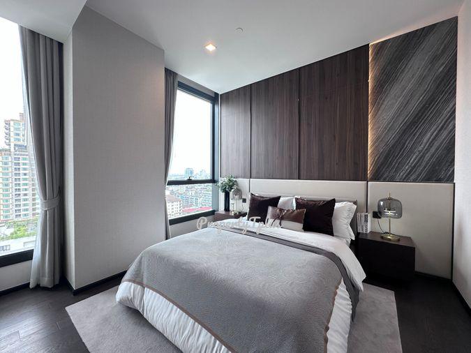 รูป 2 ห้องใหญ่พิเศษ 2 ห้องนอน 119 ตร.ม. Luxury Living ทองหล่อ - รูปที่ 12/13