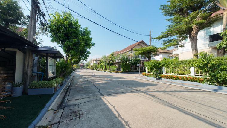 รูป ไพรเวท เลค การ์เด้น บ้านบรรยากาศร่มรื่น เดินทางสะดวก ใกล้สิ่งอำนวยความสะดวก - รูปที่ 5/24