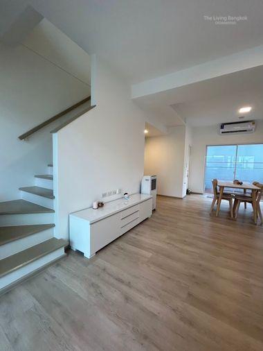 รูป ให้เช่าทาวน์โฮม Villaggio 2 ศรีนครินทร์-บางนา หลังริม สไตล์มินิมอล ใกล้ Mega Bangna (Rt-01) - รูปที่ 5/10