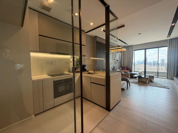 รูป คุ้มกว่านี้ไม่มีแล้ว ที่ The Room Phayathai 2 ห้องนอน 70 ตร.ม. ฟรีค่าใช้จ่าย ณ วันโอน พร้อมเฟอร์นิเจอร์ให้ครบ - รูปที่ 2/13