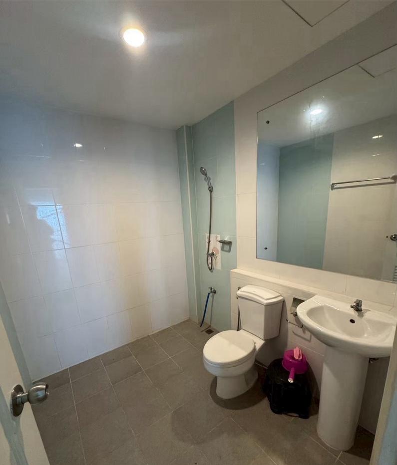 รูป 🔥 ขายทาวน์โฮม 3 ชั้น C-Biz Home Terdrachan–Donmueang ซีบิส โฮม เทิดราชัน–ดอนเมือง 📍 ใกล้สนามบินและรถไฟฟ้า พร้อมเฟอร์นิเจอร์ - รูปที่ 8/9