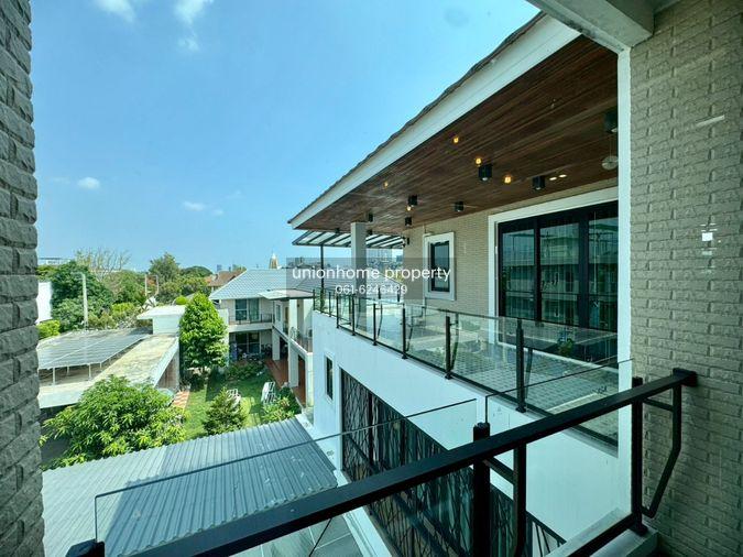 รูป ขายคฤหาสน์หรู 3 ชั้น พร้อมลิฟท์ส่วนตัว ใจกลางสุขุมวิท 101 (N.2108) - รูปที่ 27/29
