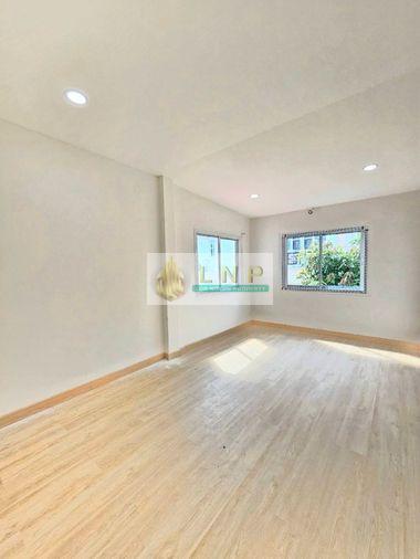 รูป 🏠 ขายบ้าน : Sritubthim (ศรีทับทิม) รหัสทรัพย์ | 📌 LNP-H998 - รูปที่ 6/9