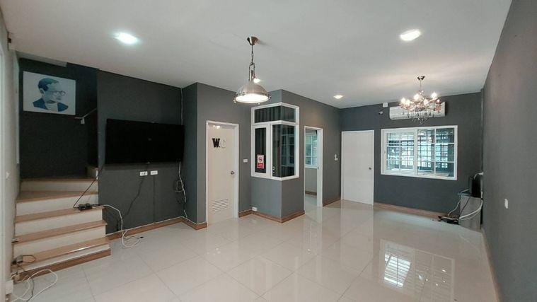 รูป ให้เช่าทาวน์โฮม 3 ชั้น โกลเด้นทาวน์ ซ.นวมินทร์ 42 แยก 27  บึงกุ่ม  5 ห้องนอน 4 ห้องน้ำ ต่อเติมครบ ไซส์ใหญ่ที่สุดในโครงการ - รูปที่ 19/29