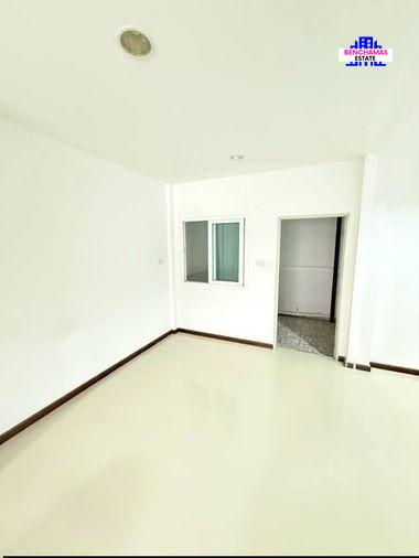 picture ðĨFor Sale â Townhome at Suttrong Cozy Thanya Khlong 6 Phase 3, great value - 3/9