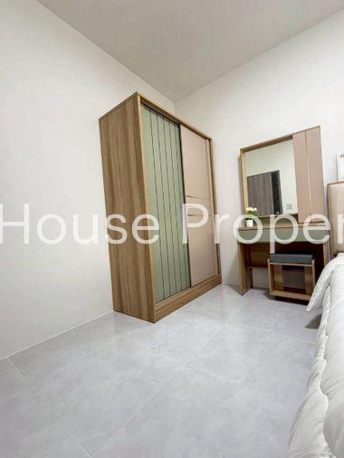 รูป ขายถูก ทาวน์เฮ้าส์รีโนเวทใหม่ ใกล้ตลาดบึงวรกิจ ศรีราชา - รูปที่ 8/15