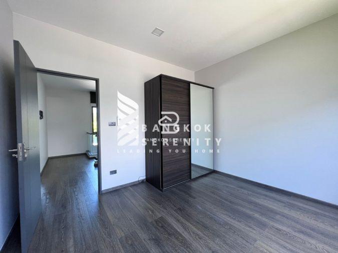 picture Pet friendly townhouse for rent at Vive Bangna - 24/38