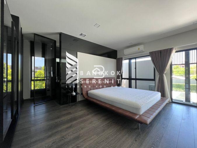 picture Pet friendly townhouse for rent at Vive Bangna - 18/38