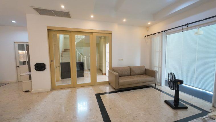 picture Baan Suan Phutthamonthon Sai 1, detached corner unit, fully furnished, ready to move in. - 18/34