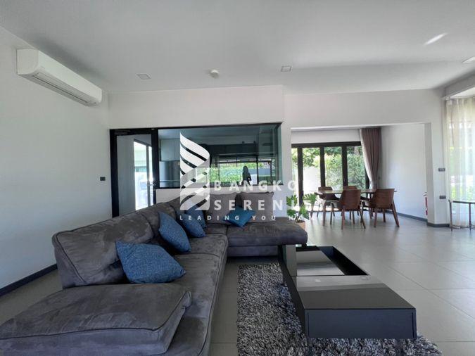 picture Pet friendly townhouse for rent at Vive Bangna - 8/38