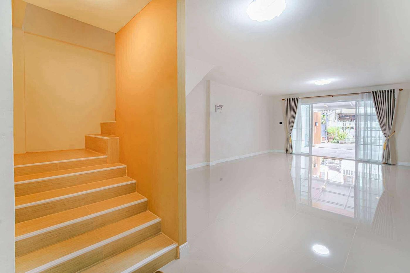 รูป Townhouse for Sale Jomtien Pattaya - รูปที่ 3/11