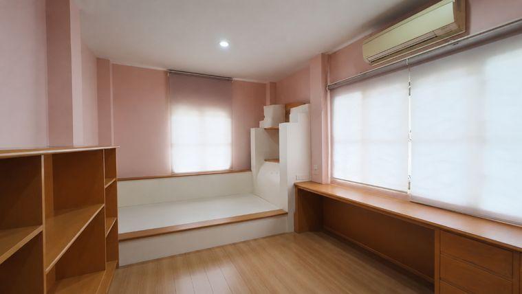 รูป บ้านเดี่ยว บ้านสวนพุทธมณฑล สาย1 หลังมุม เฟอร์จัดเต็ม พร้อมอยู่ - รูปที่ 23/34