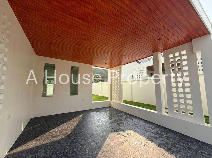 รูป ขายบ้านโครงการใหม่ ใกล้บางแสน ใน บ้านพอดี เดินทางสะดวก - รูปที่ 11/12
