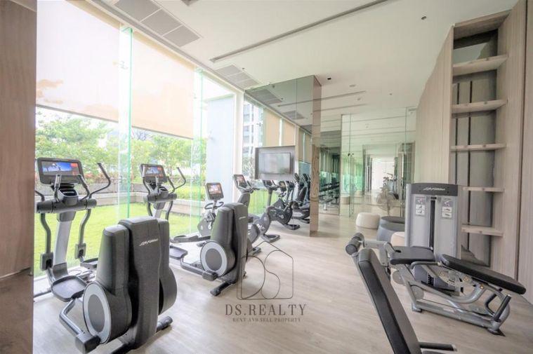 รูป 🏙️ สัมผัสชีวิตเหนือระดับ! คอนโด The Saint Residences พร้อมเฟอร์นิเจอร์ครบ (DSL476) - รูปที่ 18/20