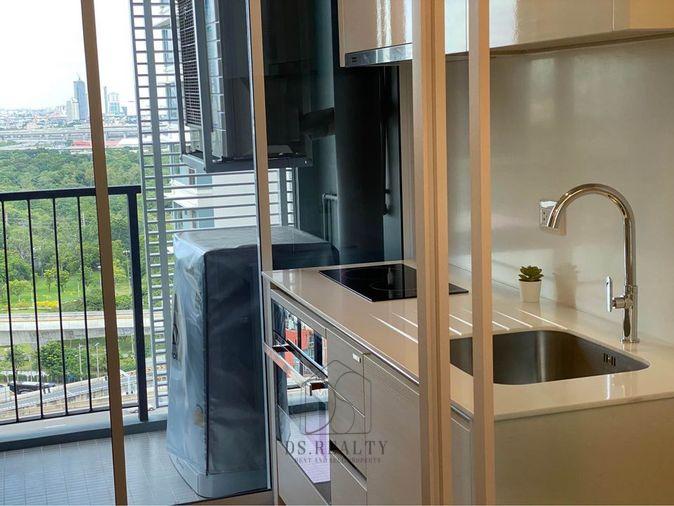 รูป 📍 สัมผัสชีวิตเหนือระดับ! คอนโด The Saint Residences พร้อมเฟอร์นิเจอร์ครบ (DSL837) - รูปที่ 12/12