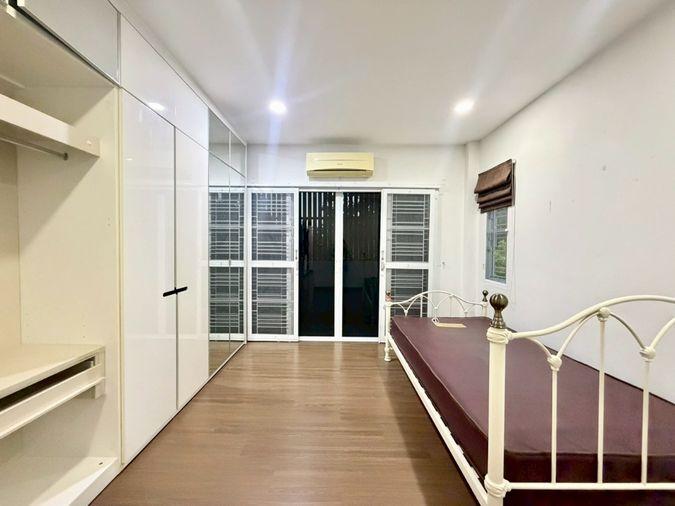 รูป 12.9 ล้าน บ้านหลังใหญ่ ทำเลหายาก | บ้านแปลงมุม ตรงข้ามสวน | Lake Valley บ่อวิน 5 ห้องนอน 4 ห้องน้ำ - รูปที่ 23/53
