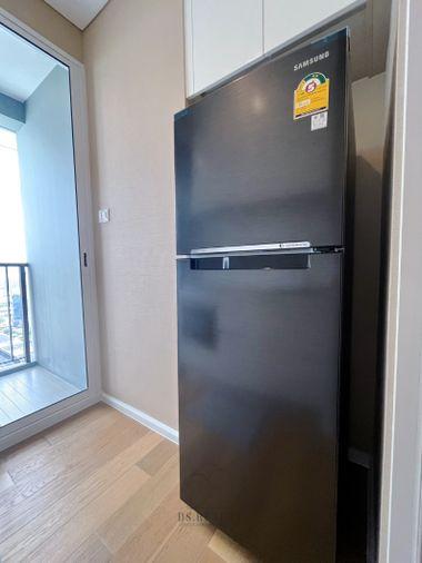 picture 🏙️ Rent The Saint Residences: Premium condo with excellent connectivity (DSL1779) - 6/8